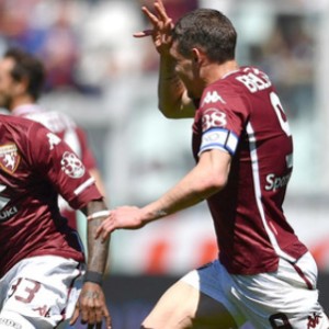  拉齐奥主场四球横扫萨索洛重返欧冠资格区